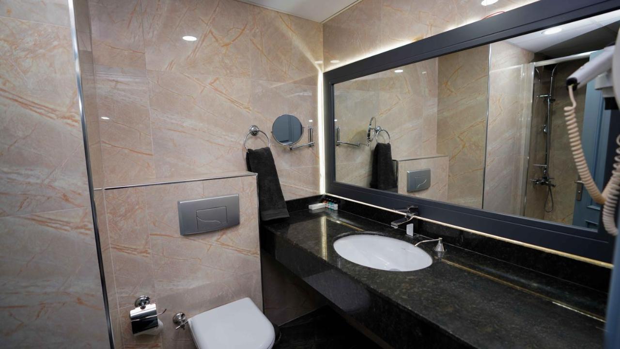 Aura Marina Hotel Isztambul Kültér fotó