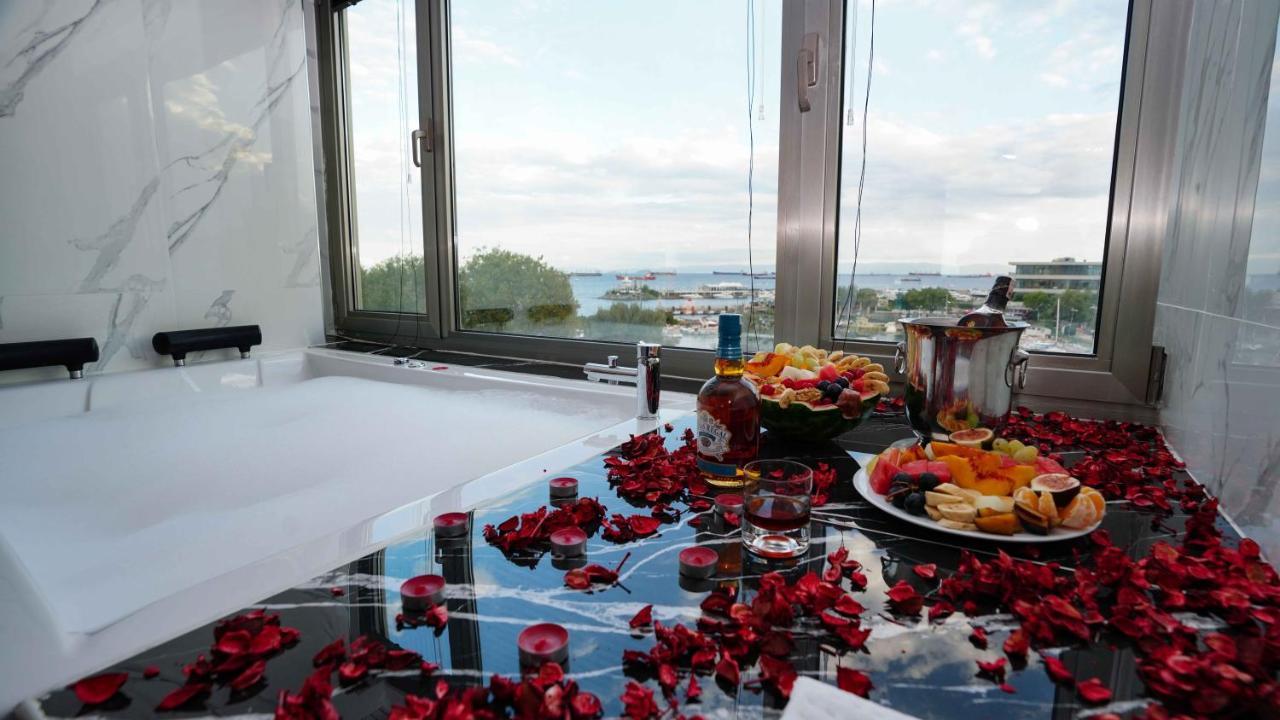 Aura Marina Hotel Isztambul Kültér fotó