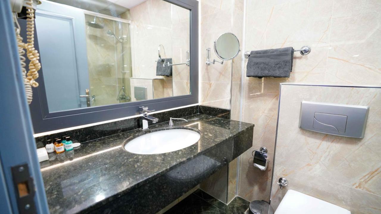 Aura Marina Hotel Isztambul Kültér fotó